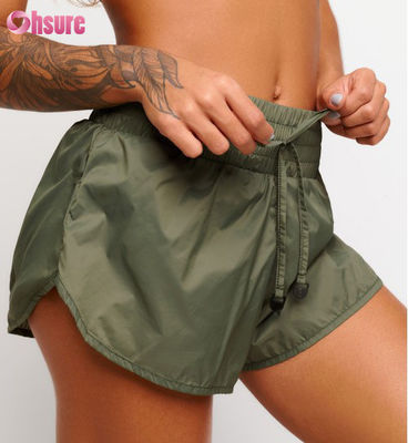 New Breathable Loose Anti-walking Yoga Shorts Outdoor Leisure Running 100% Nylon Sports Shorts Women Healthy Hot Pants